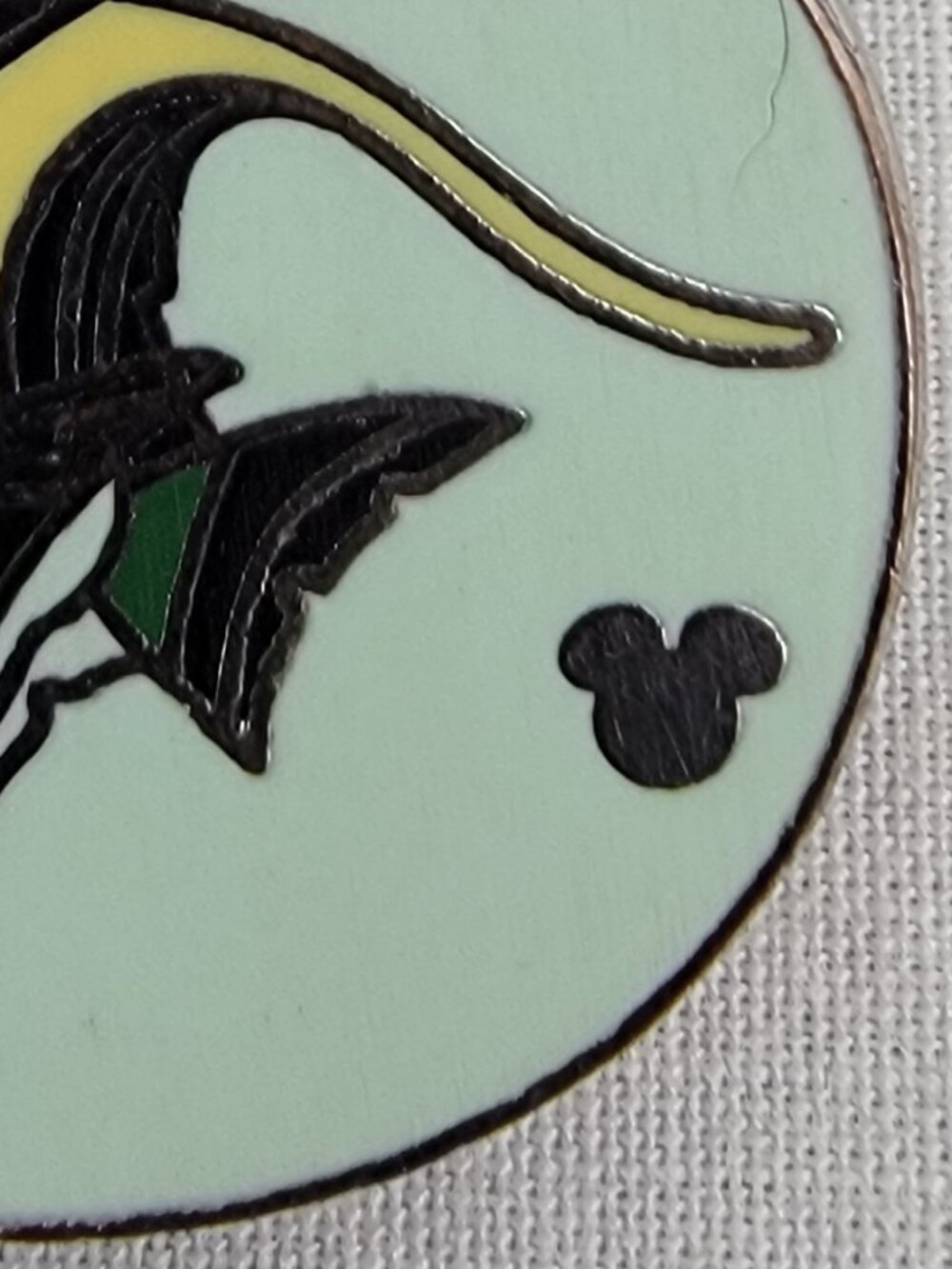 DISNEY Pin Trading ~ Cast Lanyard ~ Finding Nemo ~ Gill ~ 2005 ~ P07 - Picture 4 of 8